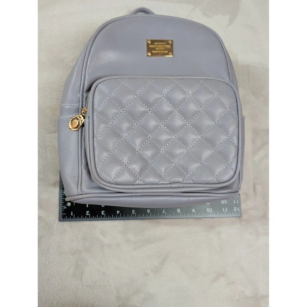 Jingpin‎ Huanyingshiyong Grey Quilted Mini Backpack Faux Leather Gold Hardware